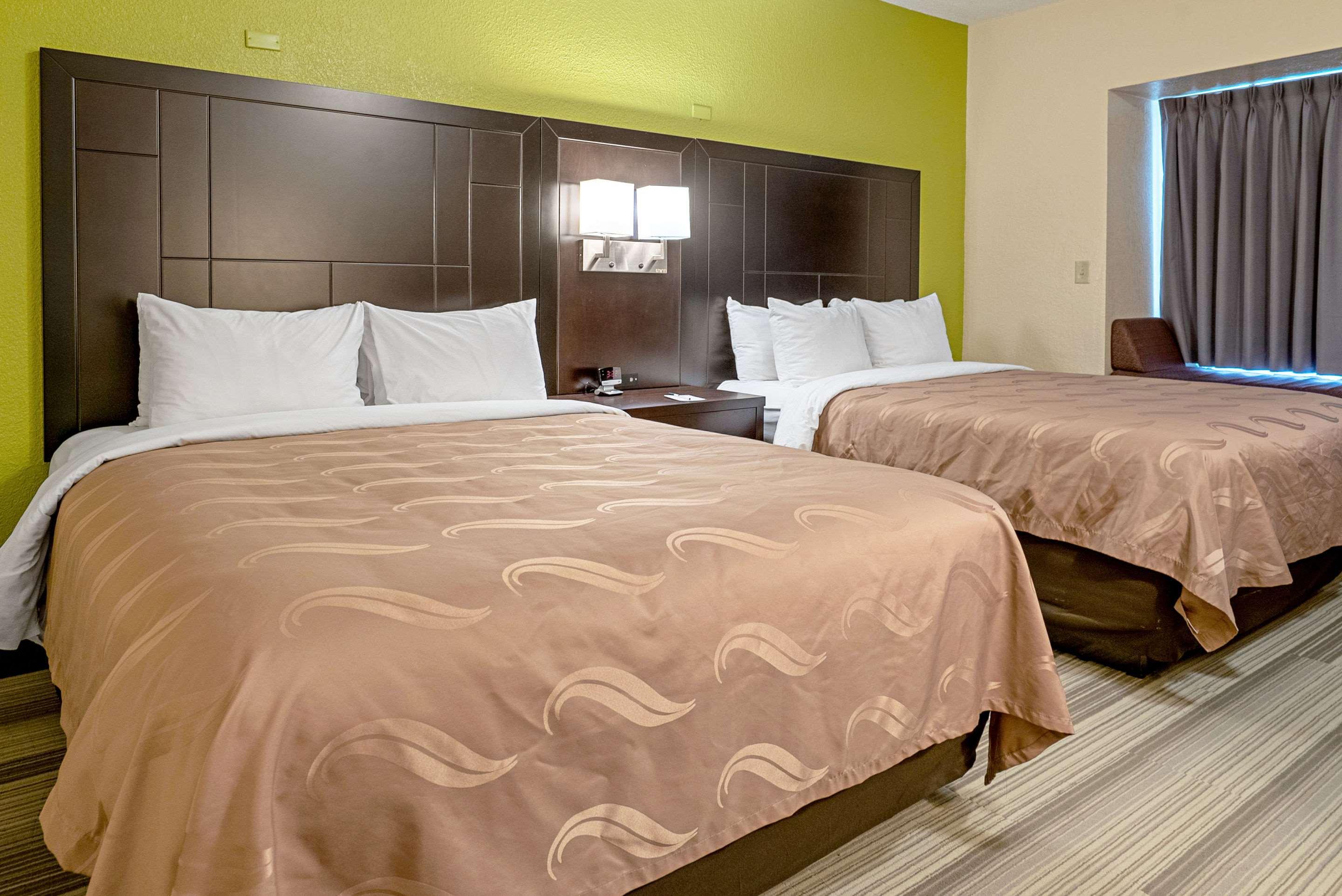 Quality Inn & Suites Robbinsville Eksteriør bilde